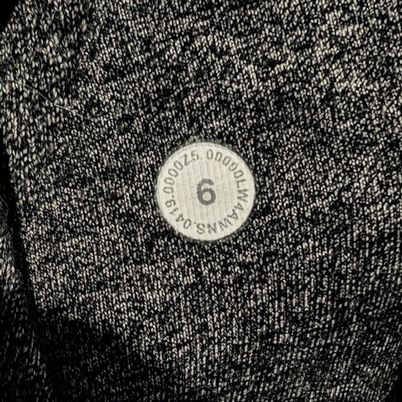 Lululemon Women's Gray Hoodie Jacket - Picture 4 of 4